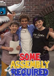Công ty đồ chơi (Phần 2) - Some Assembly Required (Season 2) - (2015) - PhimMoi2024 - Website xem phim miễn phí tốt nhất